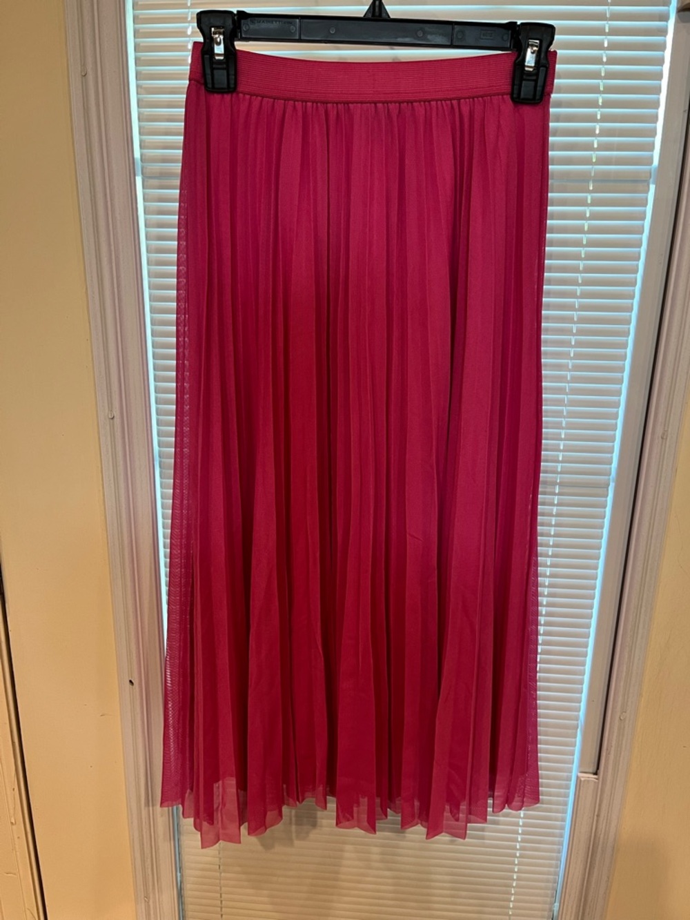 Sincerely Jules Pleated Fuchsia Maxi Skirt